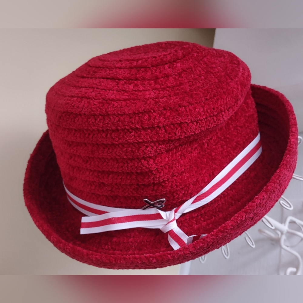 Red Betmar Hat